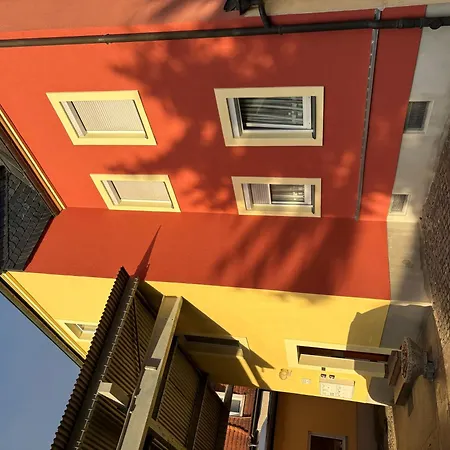 Weida 2 Apartment